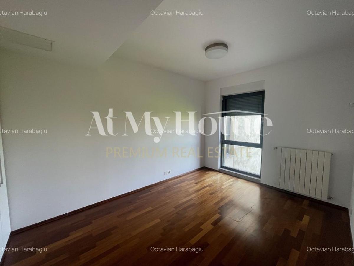 Apartament cu 4 camere decomandat, mobilat în Băneasa - 14