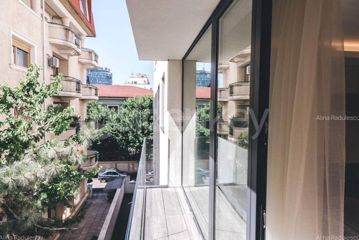 Apartament cu 3 camere semidecomandat în Primăverii - 5
