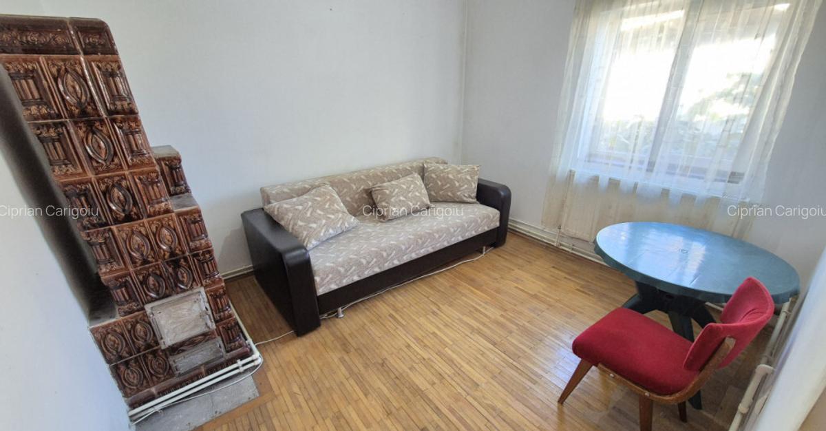 Casa cu teren generos, str. Ghiocelului cartier Primav - 5