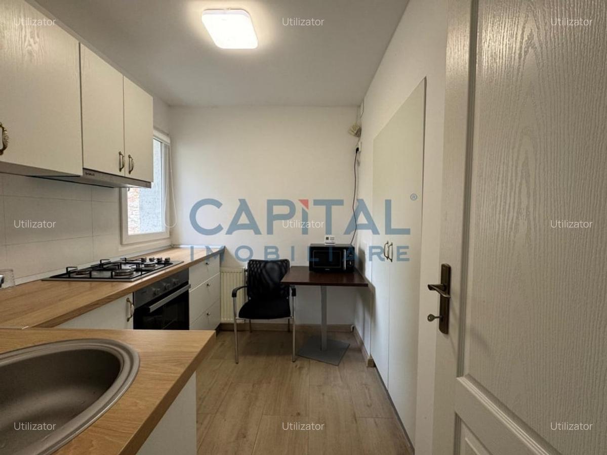 FARA COMISION ! Apartament la casa, curte  comuna, ULTRACENTRAL - 5