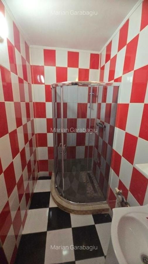 De vanzare apartament 3 Camere Gorjului - 8