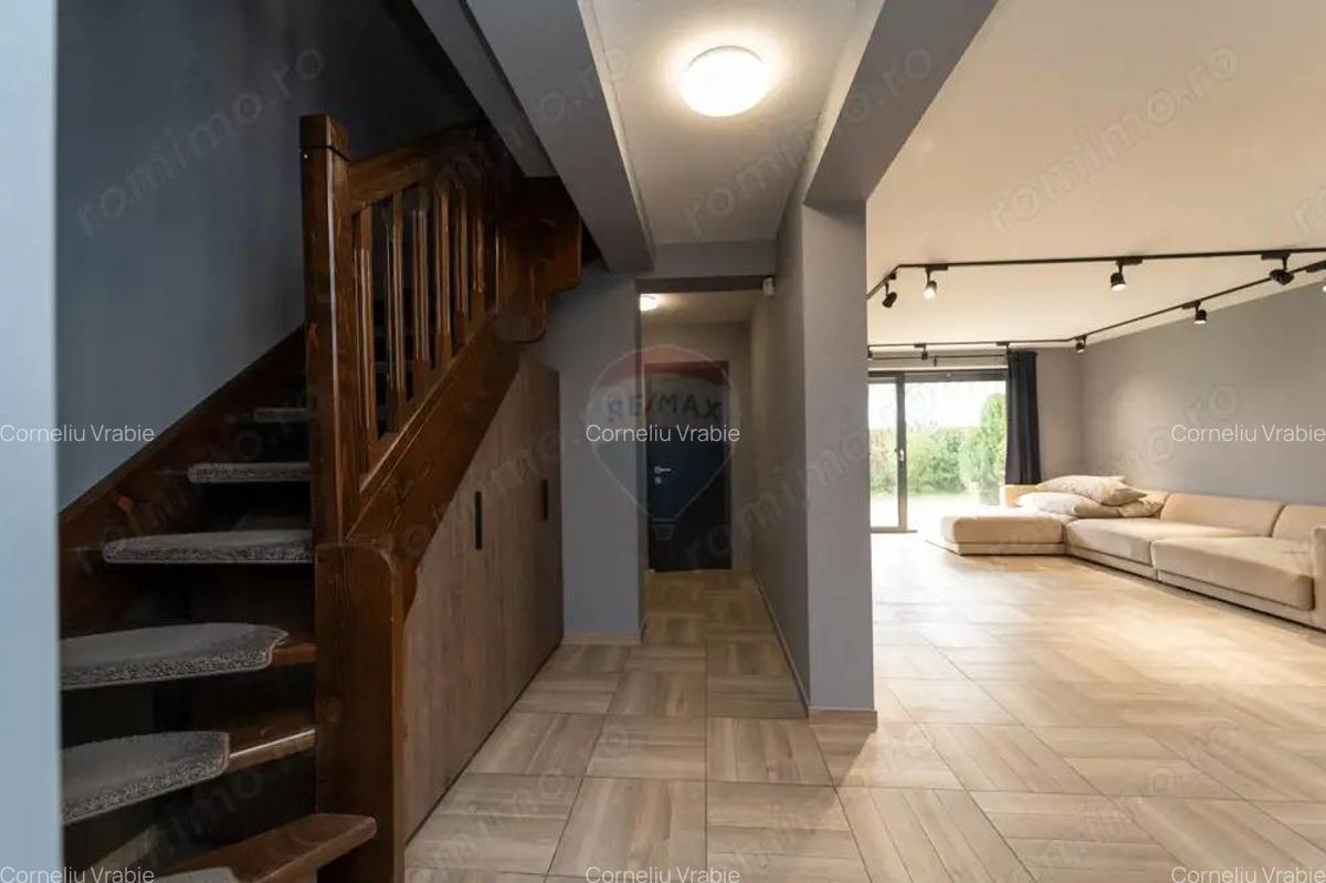 Casa tip duplex de vanzare in Cristian 4 camere - 8