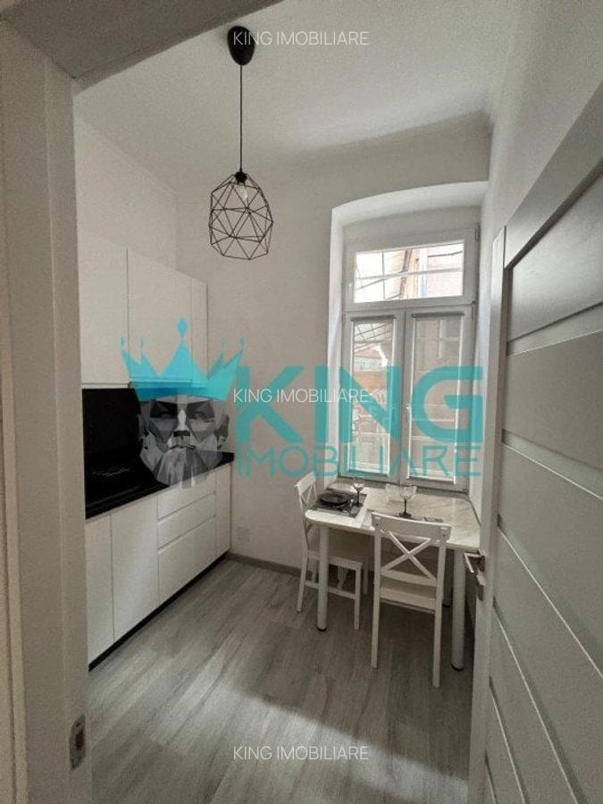 Apartament cu 4 camere decomandat în Central - 9