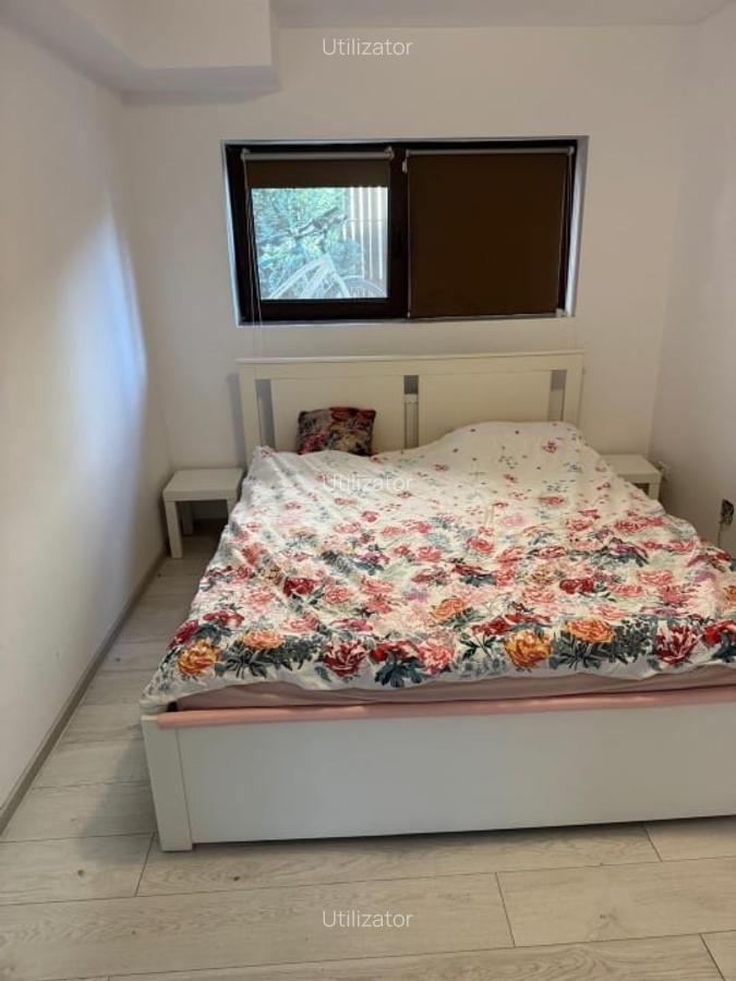 Propietar închiriez apartament 3 camere - 4