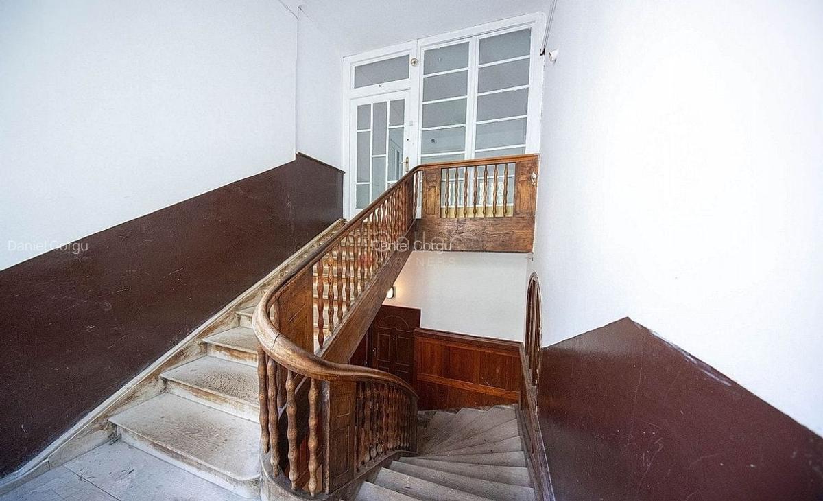Apartament cu 3 camere decomandat în Central - 4