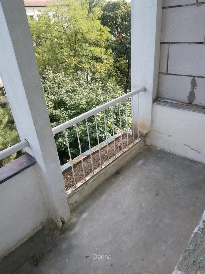 Apartament de vanzare - 20