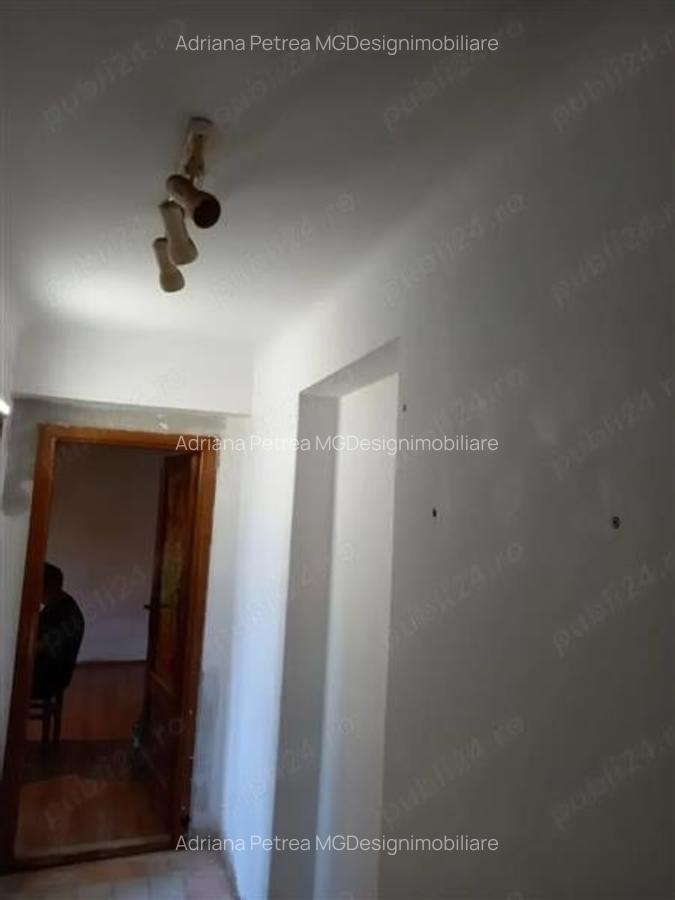 2 cam Dambovita -Lidl parter cu  balcon - 3