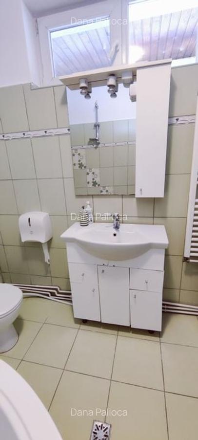 Apartament cu 5 camere decomandat în Ghiroda - 12