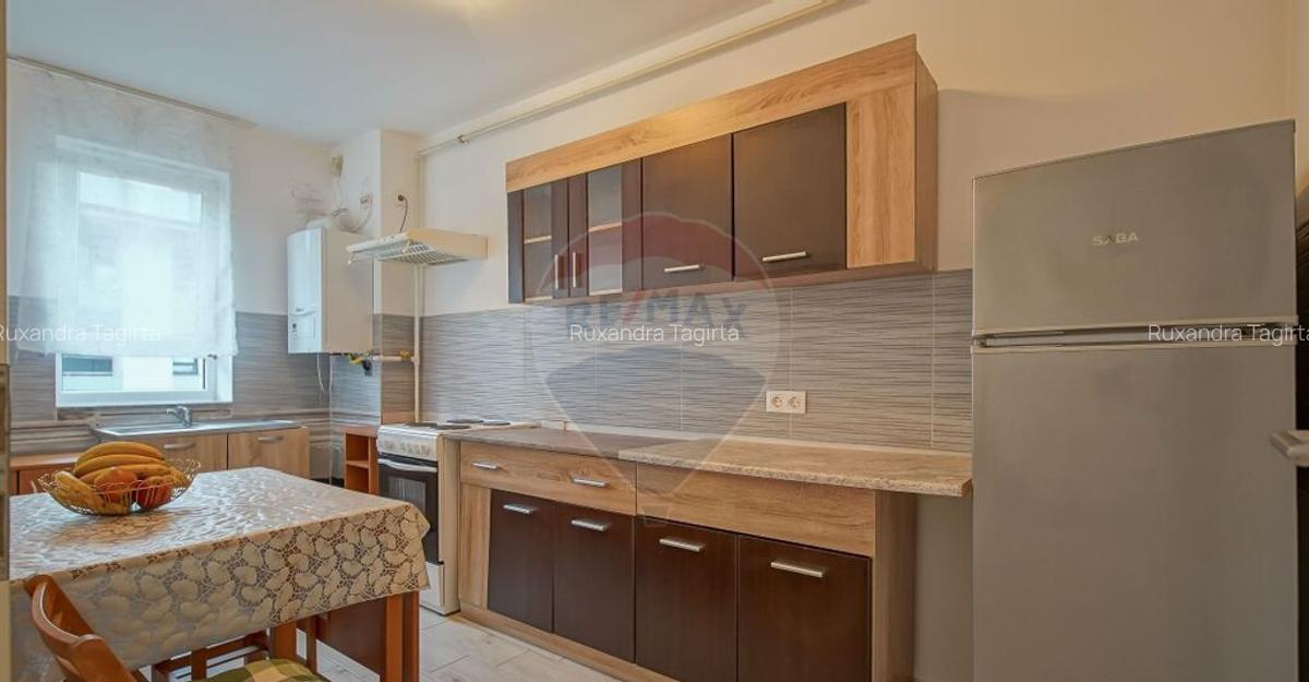 Garsoniera spa?ioasa cu priveli?te Avantgarden etaj i... - 6