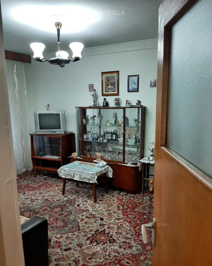 Apartament 2 camere,confort 2,nedecomandat,etajul 4/4,zona Cameliei - 27