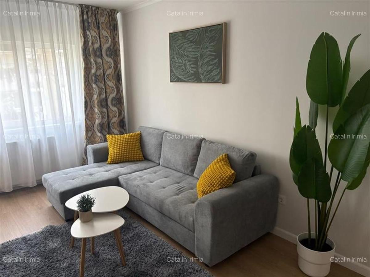 Apartament cu 2 camere decomandate - zona The Office - 4