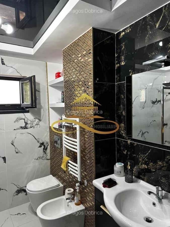 Apartament 3 camere decomandat de vanzare Nord - Bacau - 7