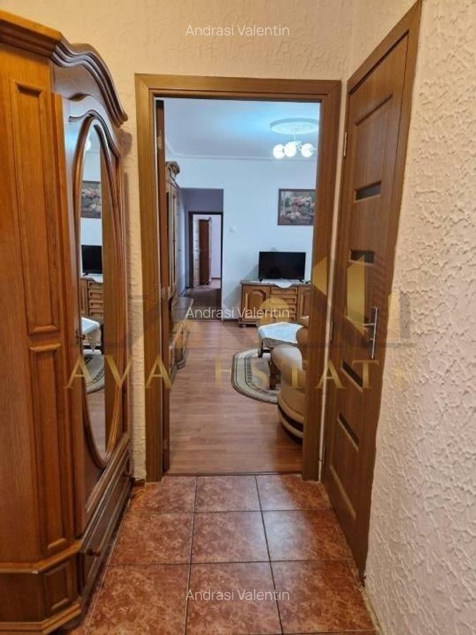 Apartament cu 3 camere, 77 mp,  Et.3 + centrala-Zona Gheorghe Lazar - 8
