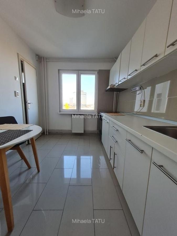 Apartament cu 3 camere semidecomandat, mobilat în Central - 11
