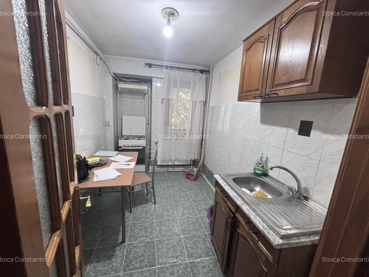 Apartament 3 camere  de vanzare - 8