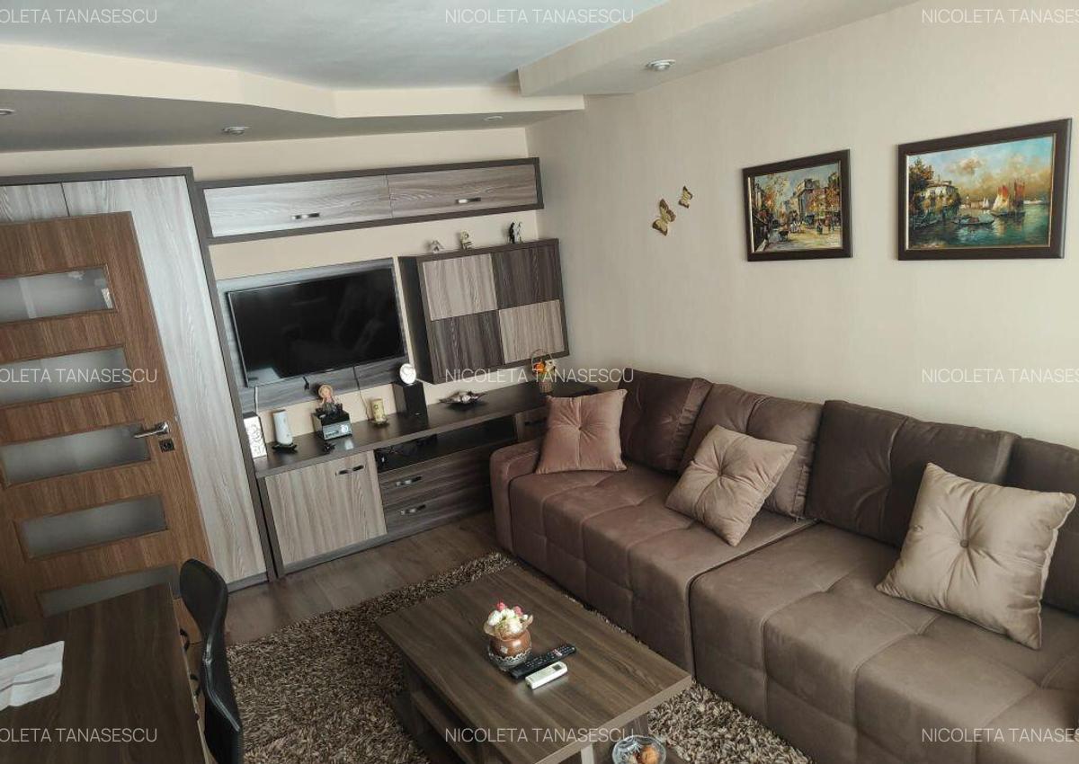 Apartament 2 camere zona Casa de Cultura - 1