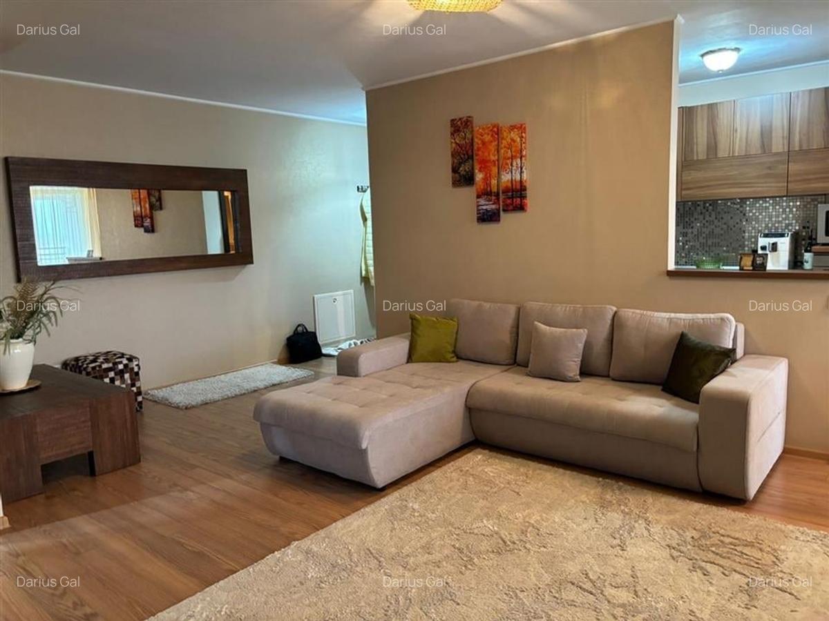 Apartament cu 3 camere decomandat în Calea Aradului - 2