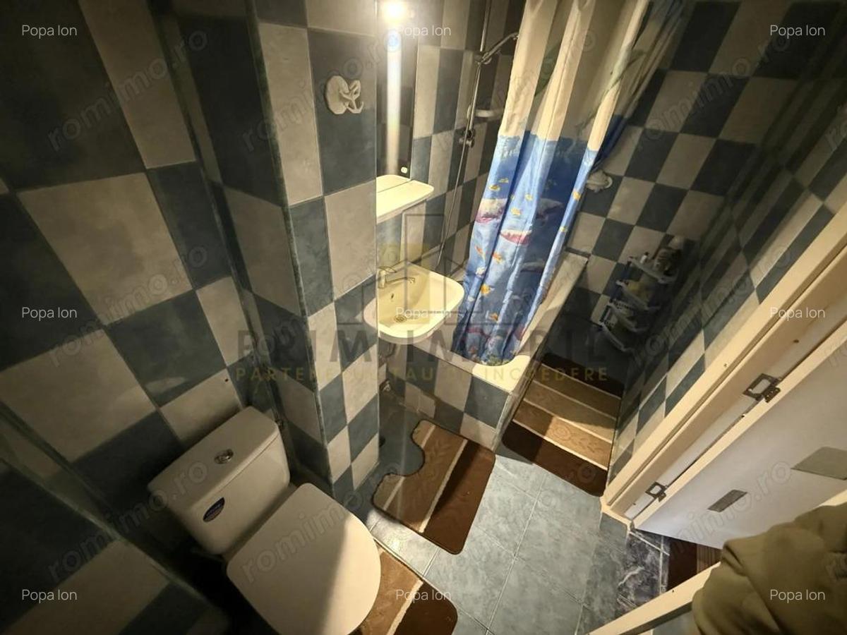 4 camere Decomandat Dacia, etaj intermediar, 1980 - 15 4 camere Decomandat Dacia, etaj intermediar, 1980 - 15