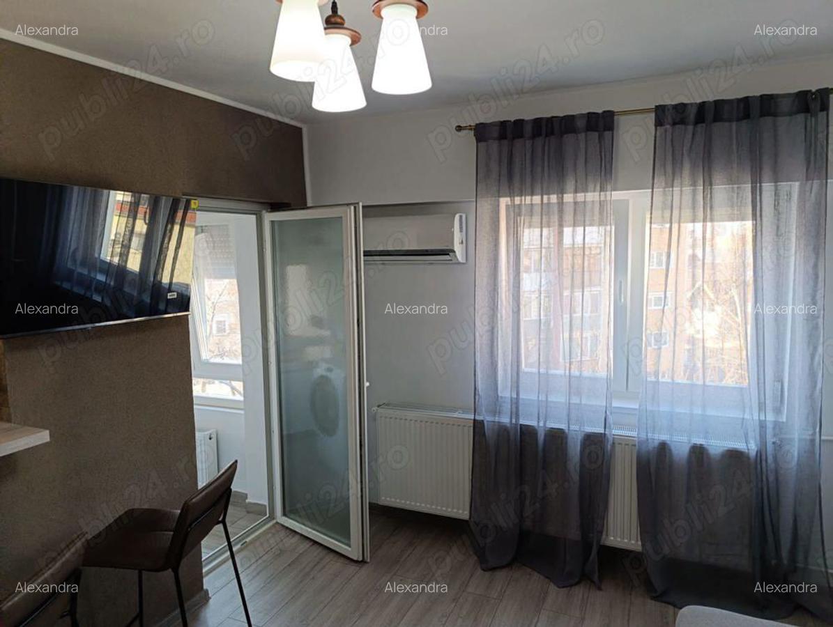 Inchiriez apartament 1 camera Str. Cocorilor - 8
