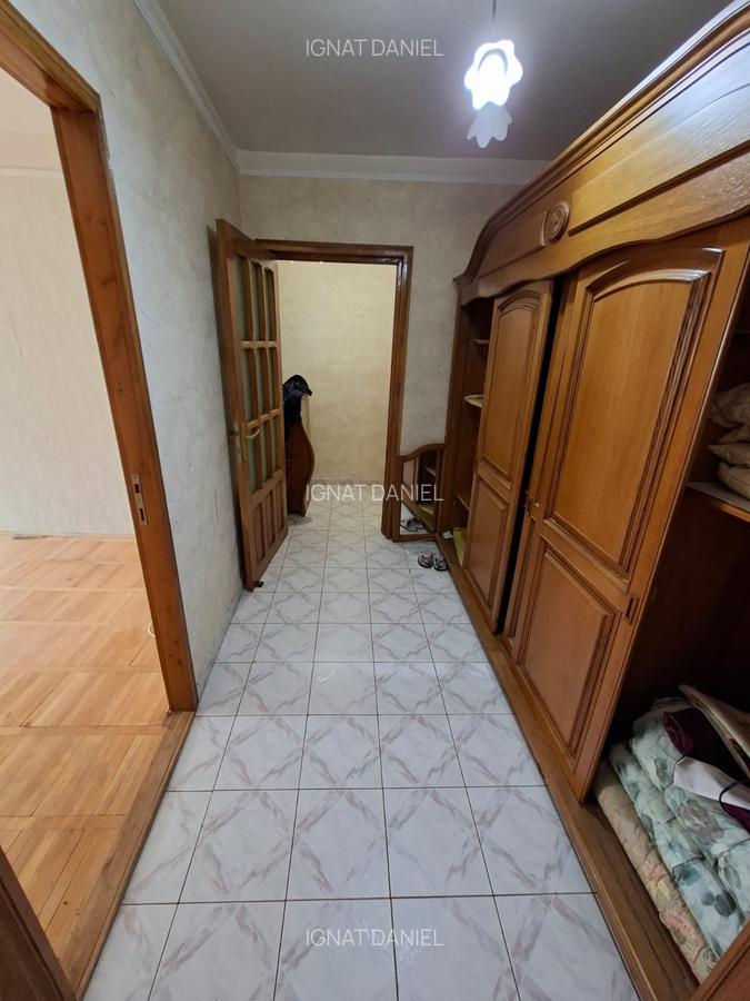 Apartament cu 2 camere decomandat, etajul 2/10, zona Alexandru cel Bun - 5