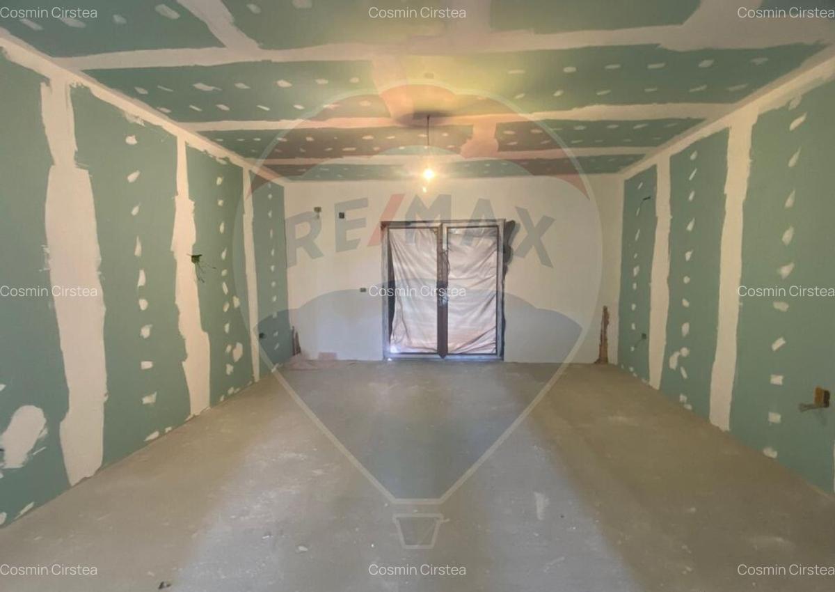 DE VANZARE Casa / Vila cu 12 camere in zona Sisesti - 8