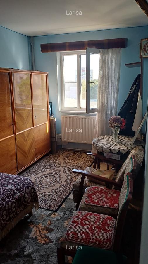 TOMIS NORD APARTAMENT CU 3 CAMERE PLUS BOXA 57 MP PRET 82.500 EURO - 1