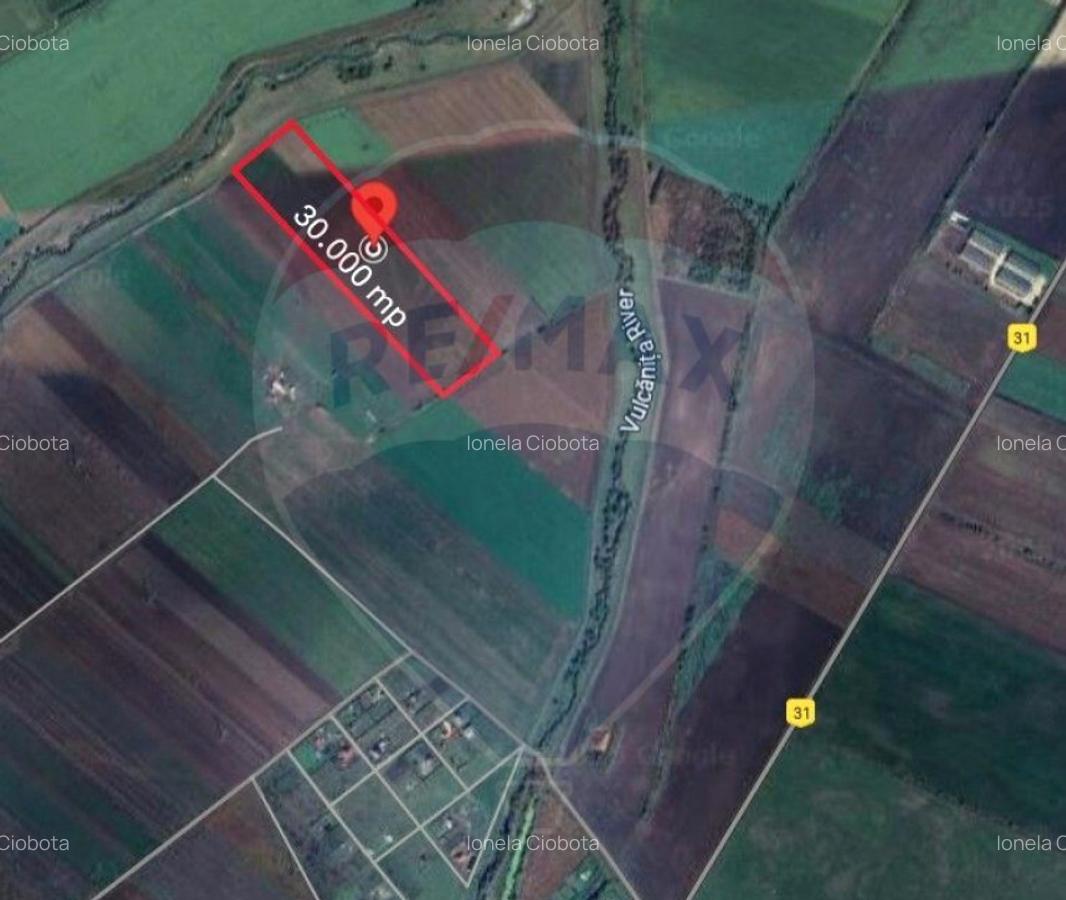 Teren de vanzare / extravilan 30.000mp/ Halchiu - 2
