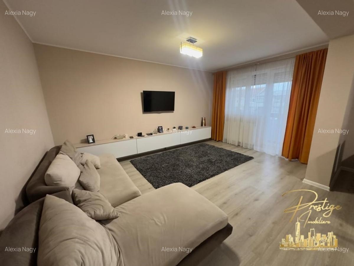 Apartament AN cu 3 camere de vanzare zona Lacul Rosu,Rogerius - Oradea - 1