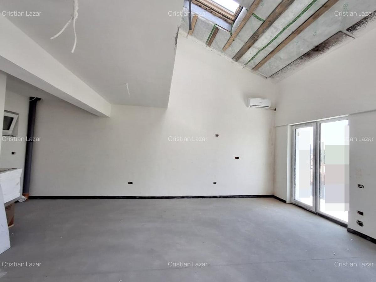 Apartament tip penthouse-duplex intr-un imobil  modern in centrul  orasului - 1