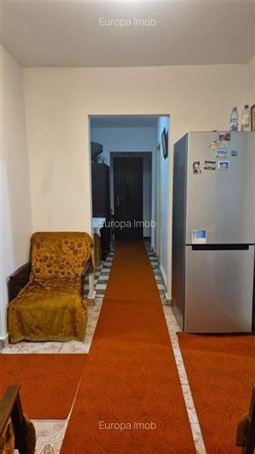 Apartament 3 camere de vanzare zona ultracentrala- Tulcea - 2