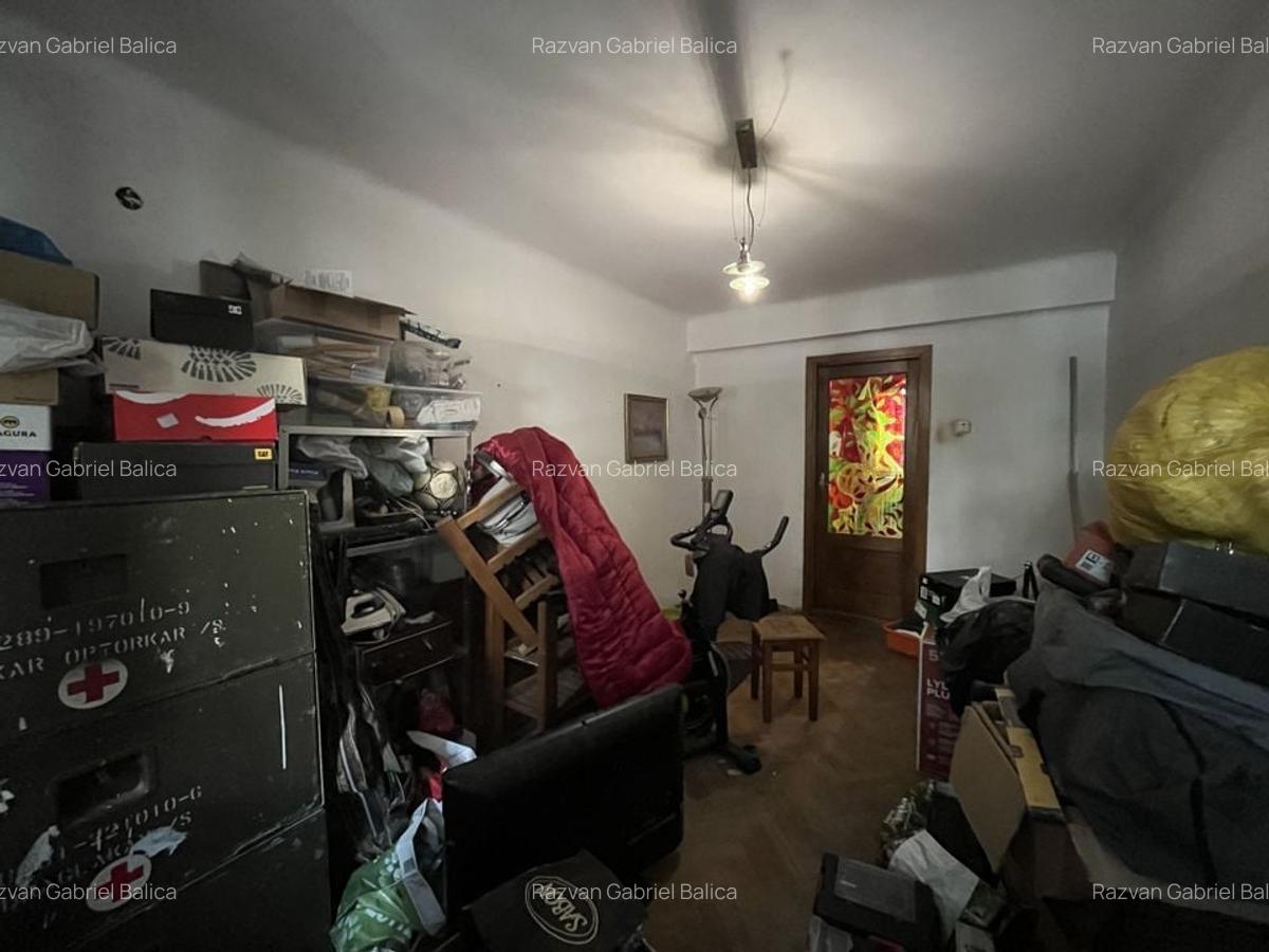 COMISION 0% | Zona linistita | Foarte spatios | Boxa cu CF - 4