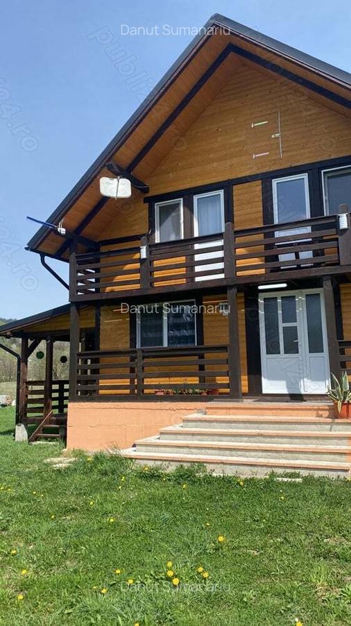 Casa de vacan?a la munte ! - 1 Casa de vacan?a la munte ! - 1