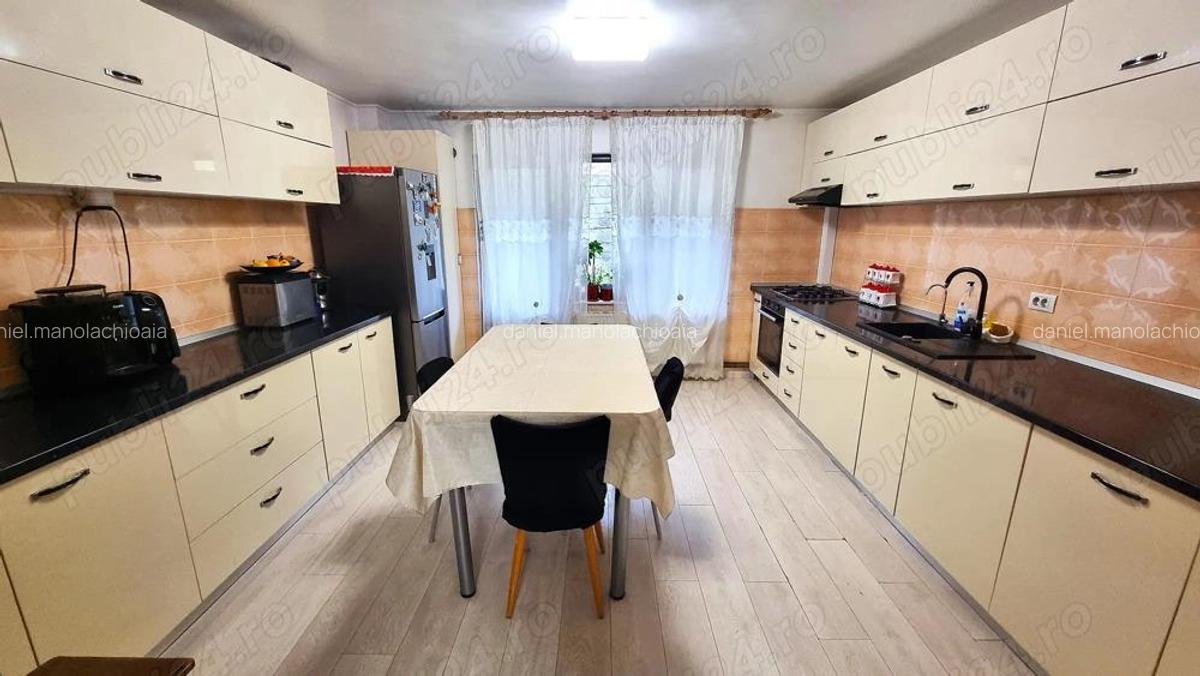 Casa Individuala Constructie 2011 P+1ET cu Teren 1.778 mp Rediu Comision 0% - 6