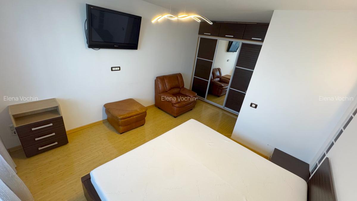 3 camere decomandat, renovat, Titan Baraje - 9