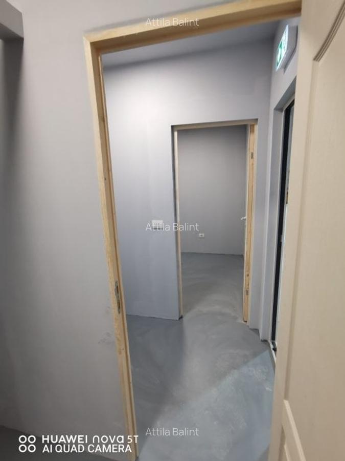 Inchiriez hala 209 mp in Giarmata Mare 5.5 euro/mp + TVA - 5