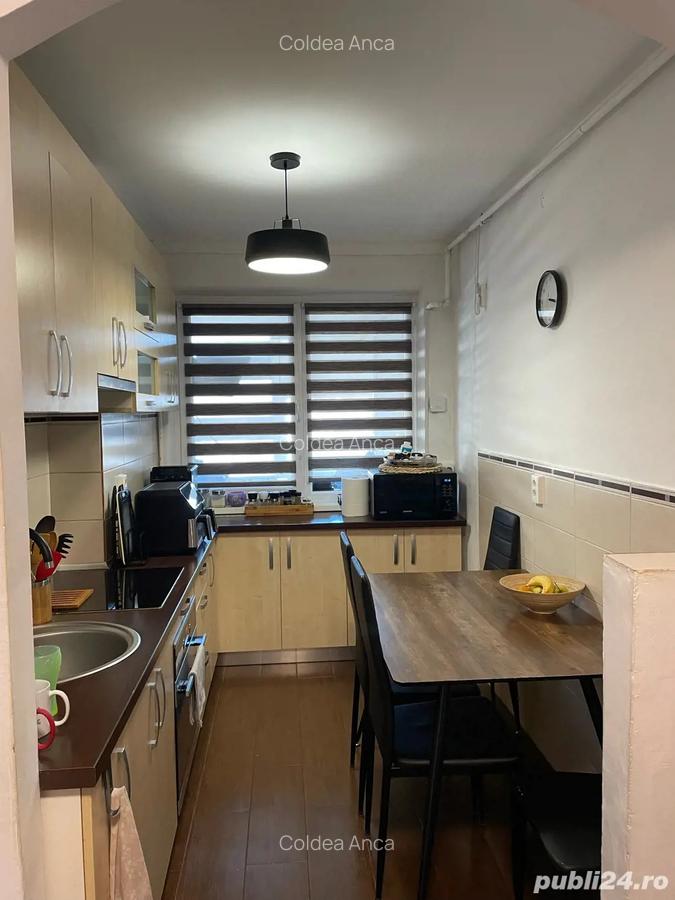 Apartament cu 3 camere, Str. Liberta?ii - 1