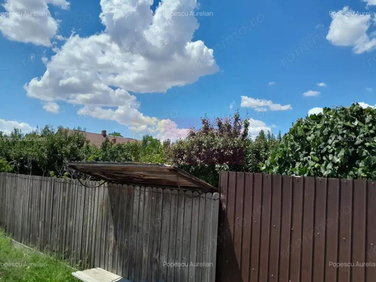 Movilita - vanzare casa 5 cam plus livada pe rod si teren 1800 mp - 3