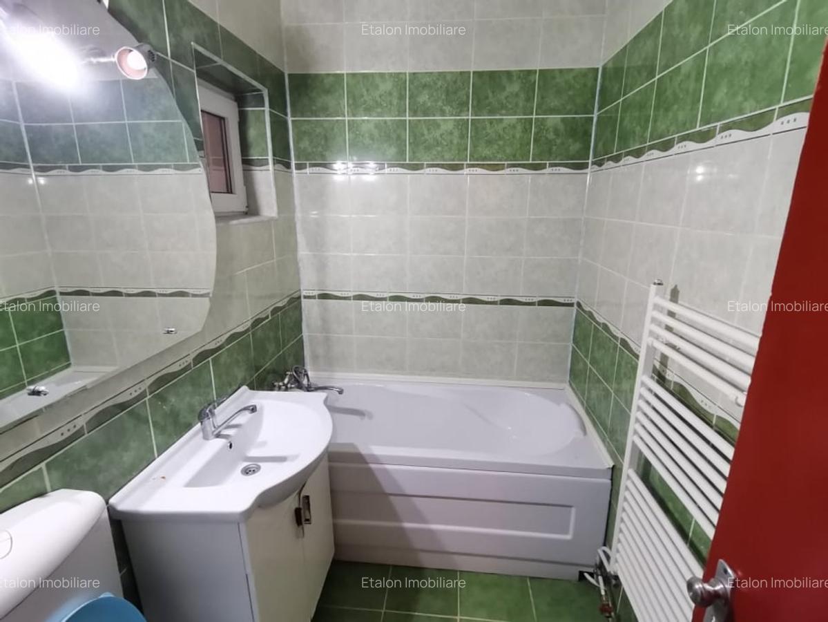 Apartament 3 camere semidecomandat, zona centrala, Piatra Neamt - 5