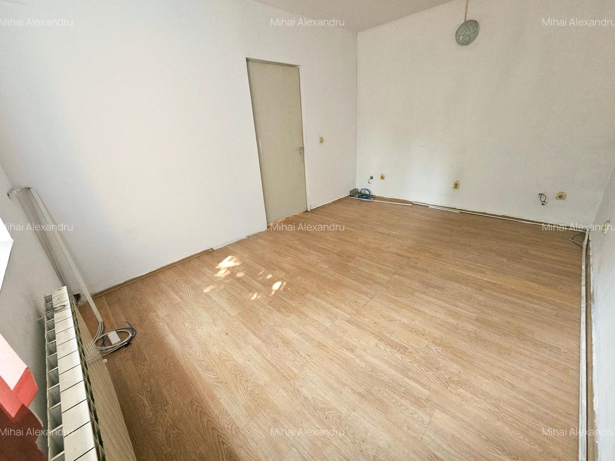 Ferdinand stradal | Vila individuala S+P+2+M | Curte proprie | Constructie 2002 - 22