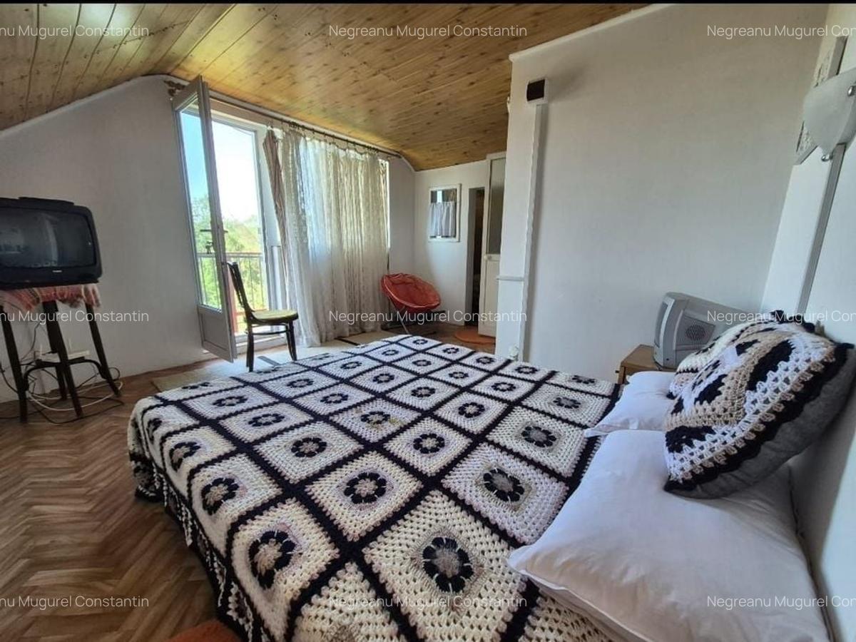 Casa Subsol+Parter +Mansarda 185 mp si teren intravilan 1670mp-Prahova - 9