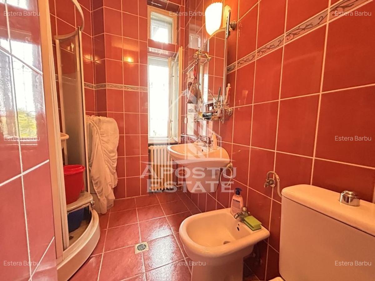 Apartament 3 camere spatios, in zona Ultracentrala cu garaj - 8