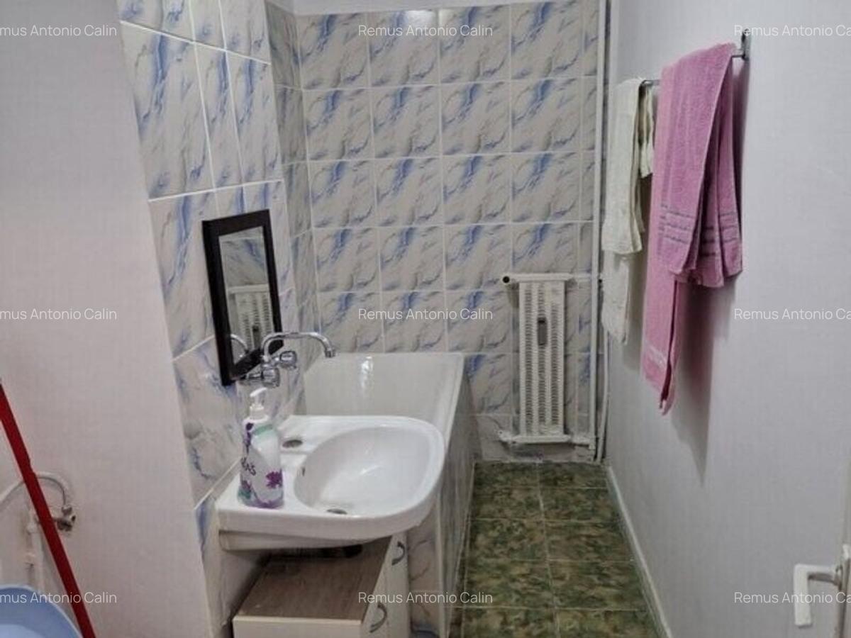 Mihai Bravu Mall Vitan Garsoniera Spatioasa - 6