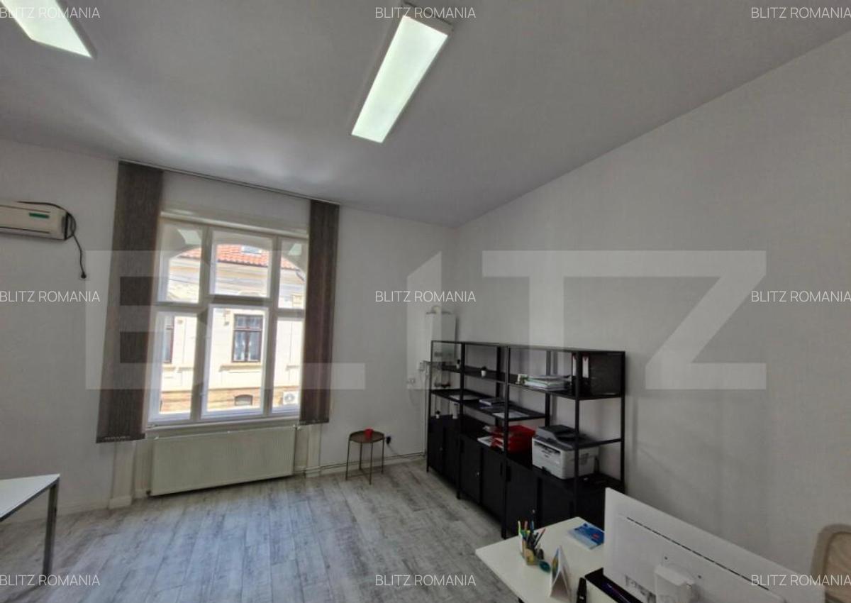 Spa?iu de birou de inchiriat 50 mp 2 camere si baie, zo - 7