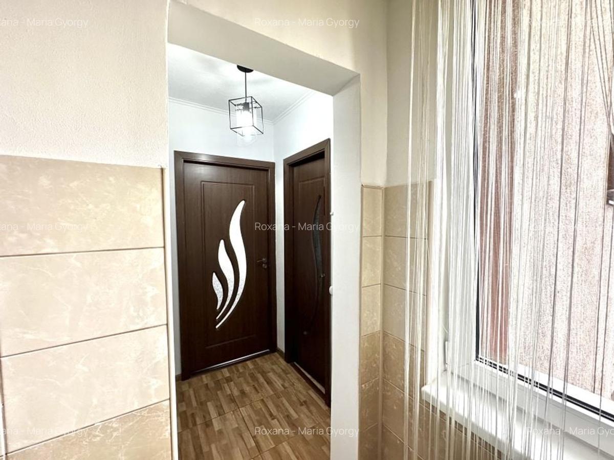 Vânzare apartament 3 camere mobilat,  parcare inclusă , Cartier Noua - 14