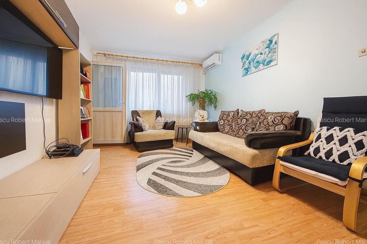 Crangasi|4camere|87mp2|Parcare|An Constructie 1985 - 2