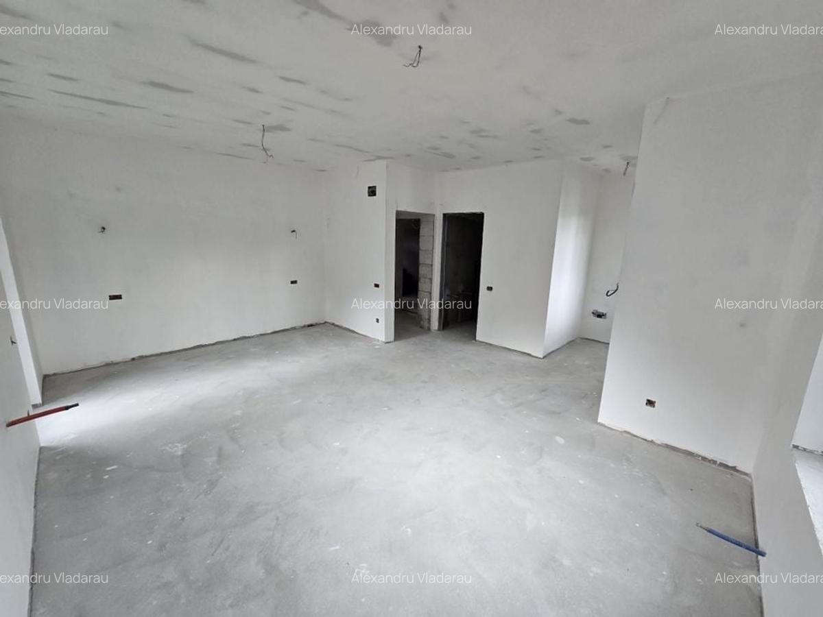 Apartament cu 2 camere + loc de parcare - Busteni - Zamora - 3