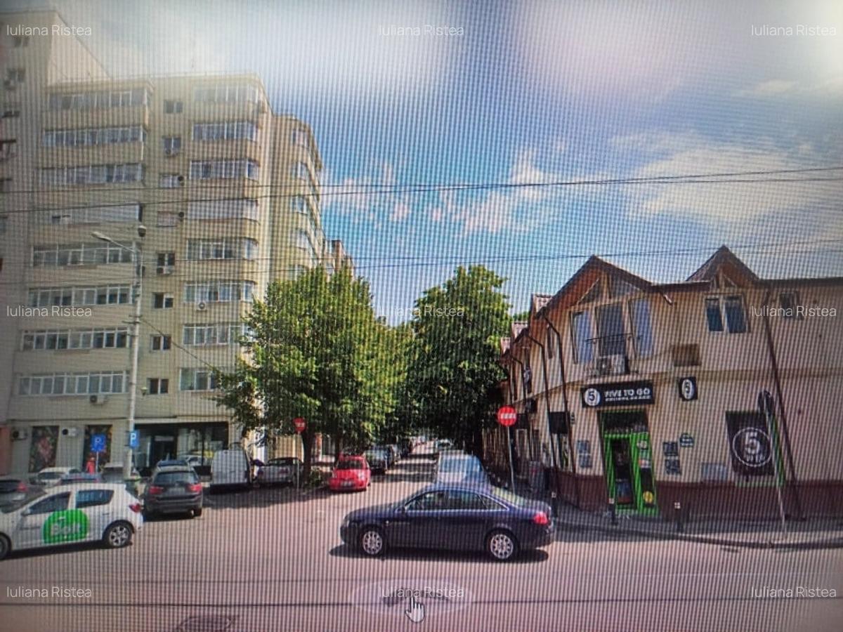 Apartament cu 4 camere decomandat în Ștefan cel Mare - 2
