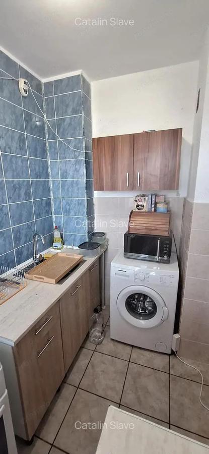 Garsoniera renovata - stradal pe Calea Vitan - Mihai Bravu - 8
