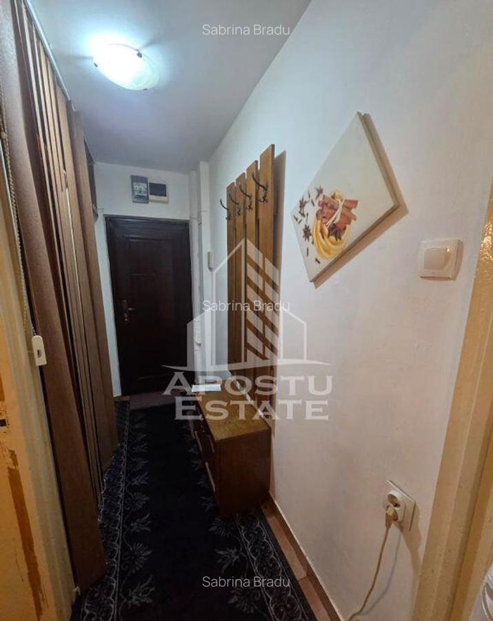 Garsoniera cu bucatarie separat ,zona Dacia - 3 Garsoniera cu bucatarie separat ,zona Dacia - 3