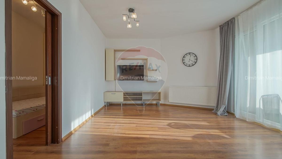 Apartament cu 3 camere semidecomandat, mobilat în Răcădău - 6
